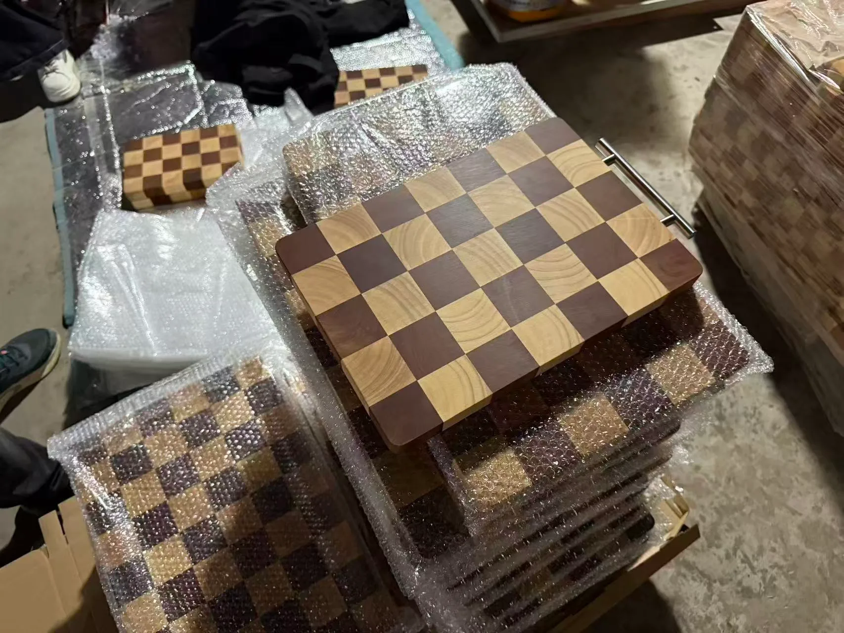 Wooden Cutting Board 04