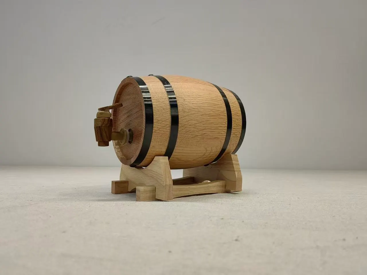 Wooden Wine Barrel 02